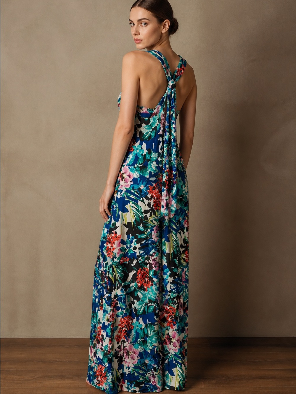 C&C California NWT Blue Floral Casual & Comfy V-Neck Maxi Dress w/ Racer Back